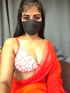 Snapshot of Misss-julli chatting on 9, 3, 2026 Misss-julli online show from 9, 3, 2026