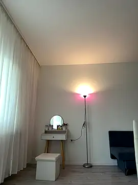 Sandra Jo online show from 20, 9, 2025