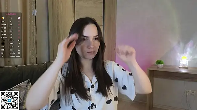 VanessaGrome online show from 12, 9, 2025