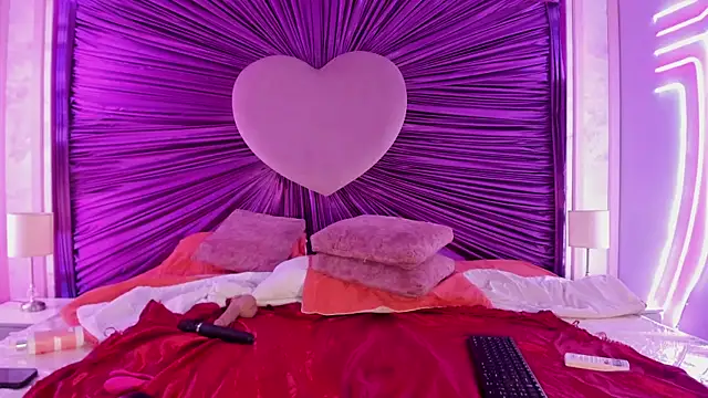 EllyMiller online show from 16, 12, 2025