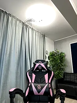 RubyVibe  online show from 8, 10, 2025