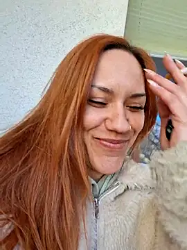 SlimBellaa online show from 4, 3, 2026