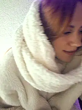 SlimBellaa online show from 22, 11, 2025