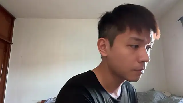 Foxfoxfox4 online show from 7, 3, 2026