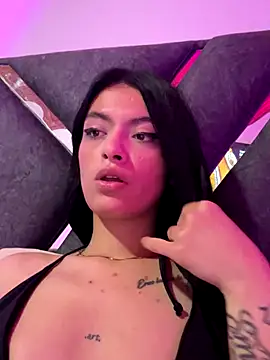 LiaCollings online show from 21, 11, 2025