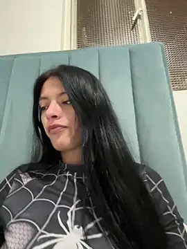 LiaCollings online show from 5, 4, 2026