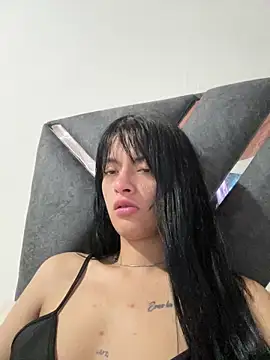 LiaCollings online show from 13, 5, 2026