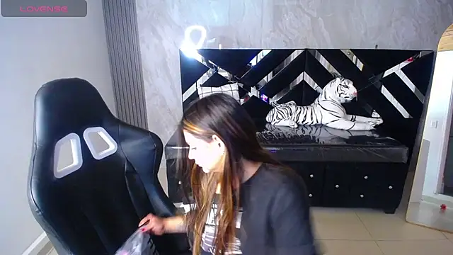 emily cooper t online show from 17, 9, 2025