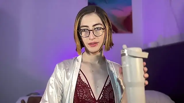 rousseblossom online show from 6, 10, 2025