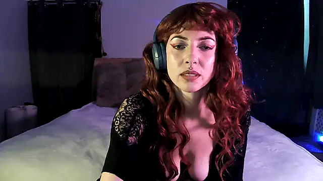 Snapshot of Sirenlucy chatting on 16, 10, 2025 Sirenlucy online show from 16, 10, 2025