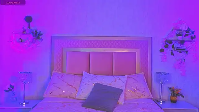 AlanaOdison online show from 12, 9, 2025