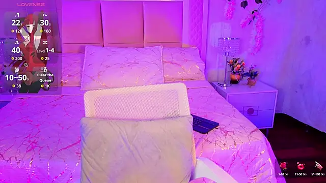 AlanaOdison online show from 4, 10, 2025