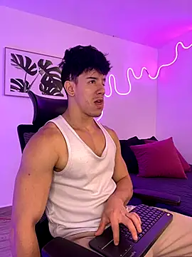 MaxCooper1 online show from 18, 9, 2025