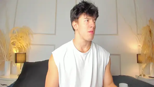 MaxCooper1 online show from 28, 10, 2025