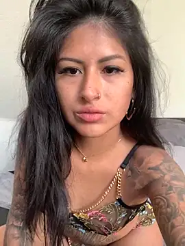 mrskarmaa online show from 2, 11, 2025