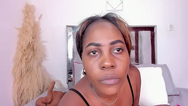 Emilly roaa online show from 21, 11, 2025