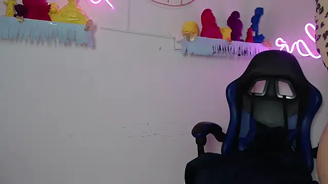 lycoris 19 online show from 24, 11, 2025