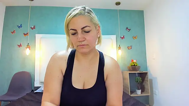 Heidy milf online show from 23, 9, 2025