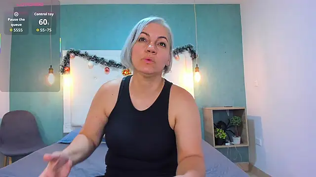 Heidy milf online show from 5, 12, 2025