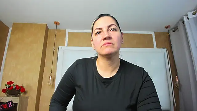 Heidy milf online show from 10, 6, 2026