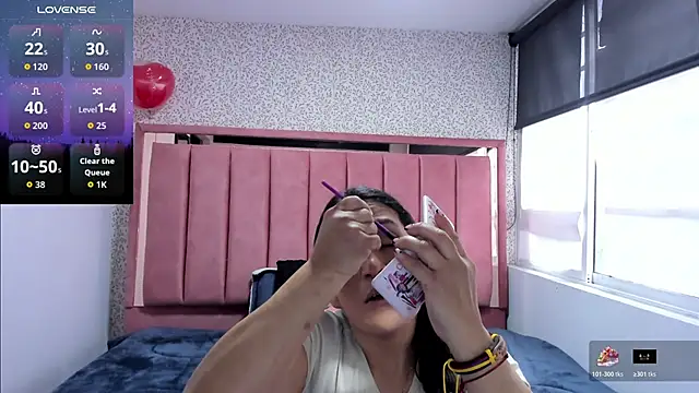 Barbara fox   online show from 17, 10, 2025