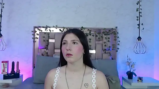 ScarlettRox online show from 17, 9, 2025