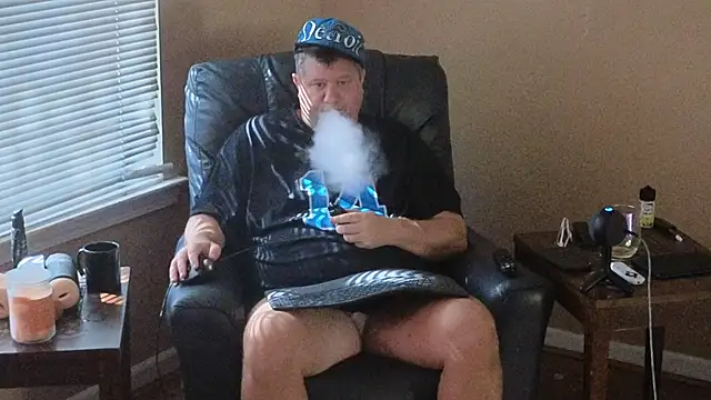 Single White Male online show from 28, 9, 2025