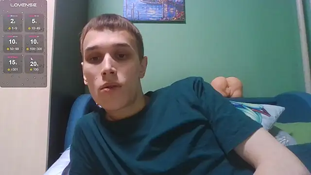 Snapshot of your___honeyy chatting on 14, 12, 2025 your honeyy online show from 14, 12, 2025