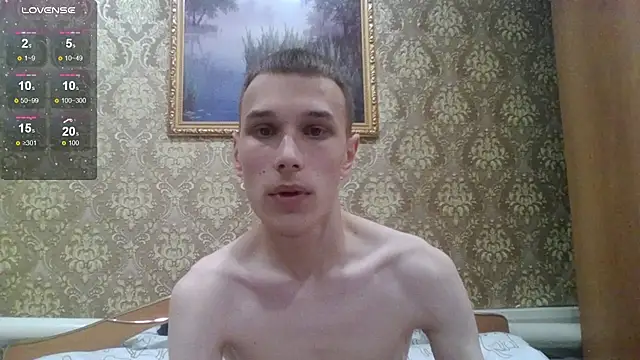 Snapshot of your___honeyy chatting on 4, 11, 2025 your honeyy online show from 4, 11, 2025