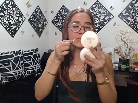 TheMISTRESSx69 online show from 19, 5, 2026