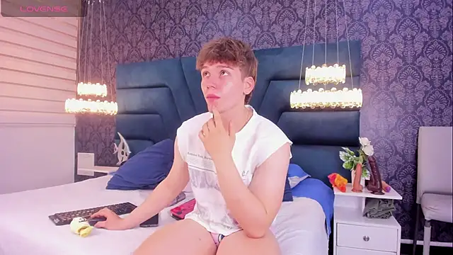 TaylerWhite online show from 6, 2, 2026