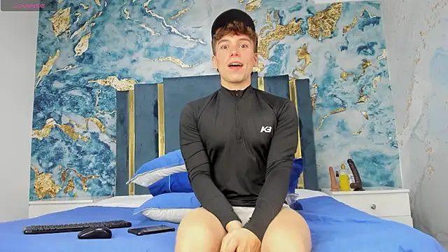 TaylerWhite online show from 30, 11, 2025