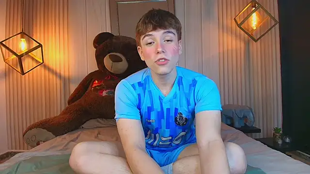 TaylerWhite online show from 2, 10, 2025