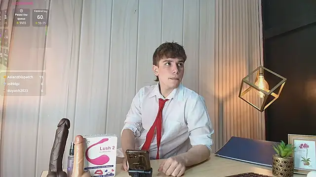 TaylerWhite online show from 6, 10, 2025