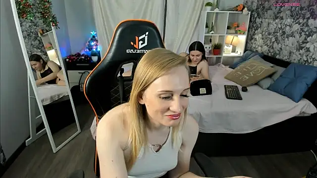 Laila Blarr online show from 17, 1, 2026