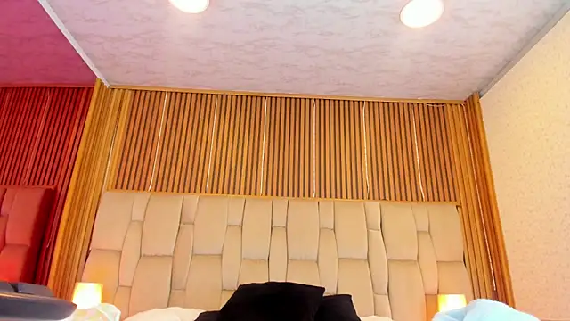 Sophie Calloway online show from 21, 3, 2026