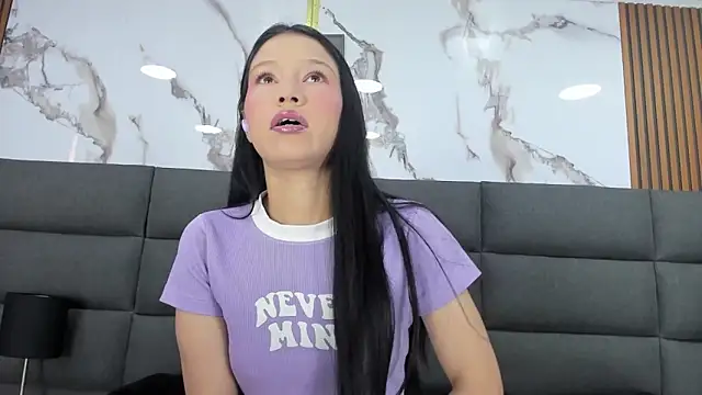 Sophie Calloway online show from 6, 3, 2026