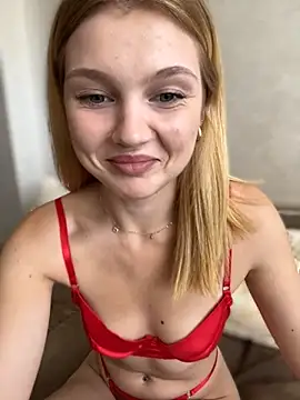 Emaline Fane online show from 10, 10, 2025