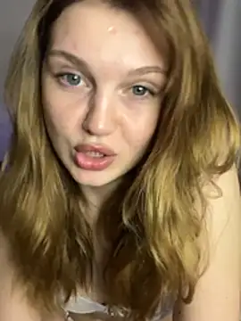 Snapshot of Emaline_Fane chatting on 12, 7, 2026 Emaline Fane online show from 12, 7, 2026