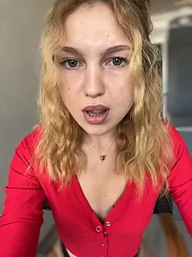 Emaline Fane online show from 19, 9, 2025