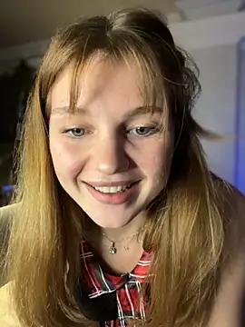 Snapshot of Emaline_Fane chatting on 7, 6, 2026 Emaline Fane online show from 7, 6, 2026