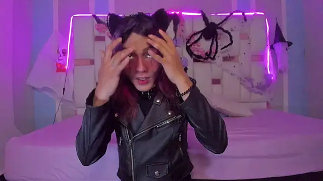 Snapshot of MilkWhore1 chatting on 29, 10, 2025 MilkWhore1 online show from 29, 10, 2025