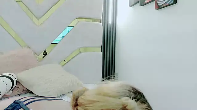 charlotte phaeton online show from 24, 9, 2025