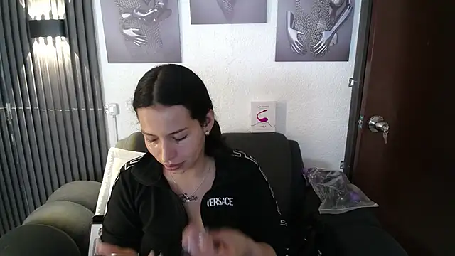 Mia garcia28 online show from 30, 9, 2025