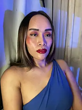 RomanticPearlTS online show from 9, 7, 2026