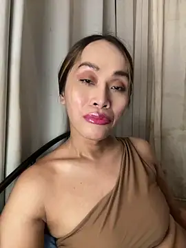 RomanticPearlTS online show from 4, 4, 2026