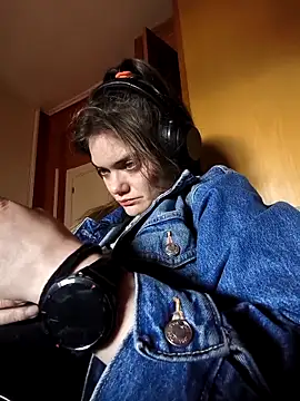 Junani2231 online show from 19, 4, 2026