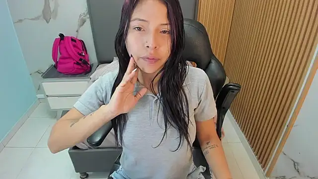 Isisleroy1 online show from 28, 2, 2026