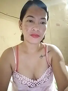 wildxxxGia online show from 23, 10, 2025