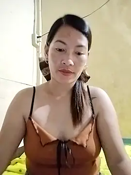 wildxxxGia online show from 19, 9, 2025